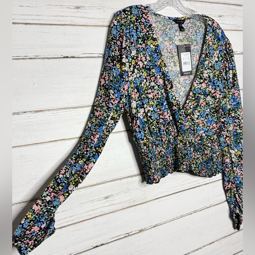 New Look Floral Shirred Long Sleeve Top — image 3 of 4
